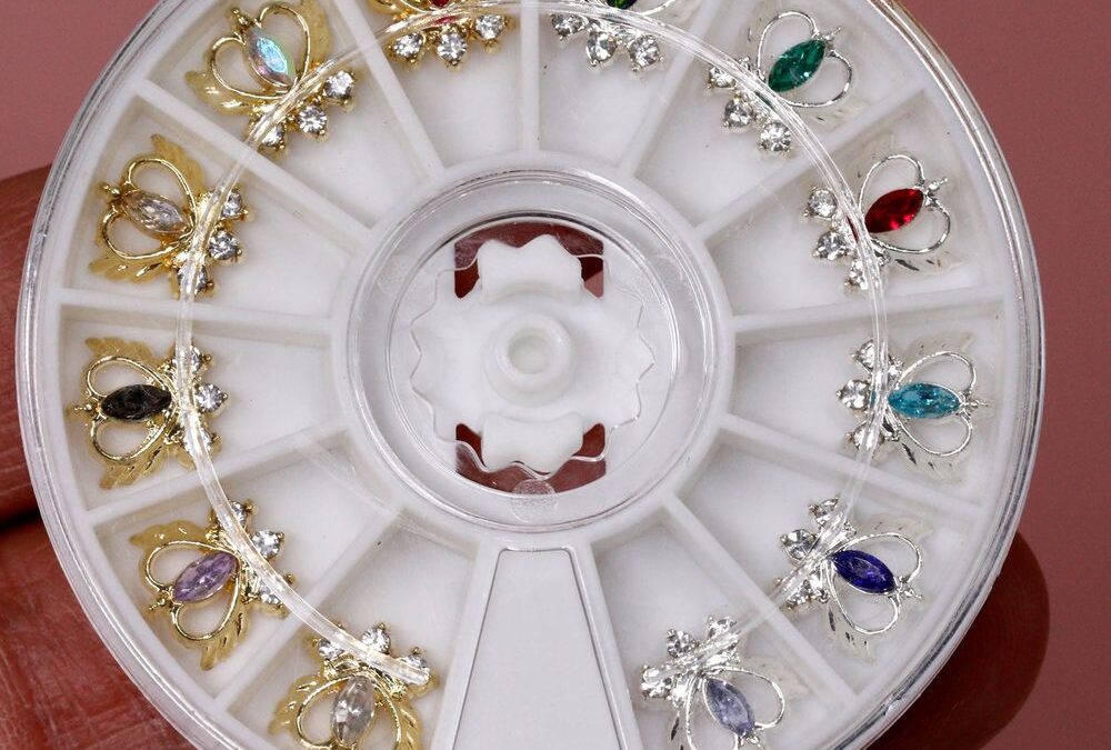 Gold Crown Nail Charms — Luxury 12-Piece Set for Pros