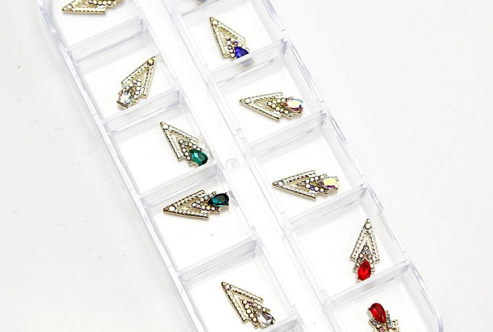 Triangular Nail Rhinestone Charms: Salon Buyer’s Guide